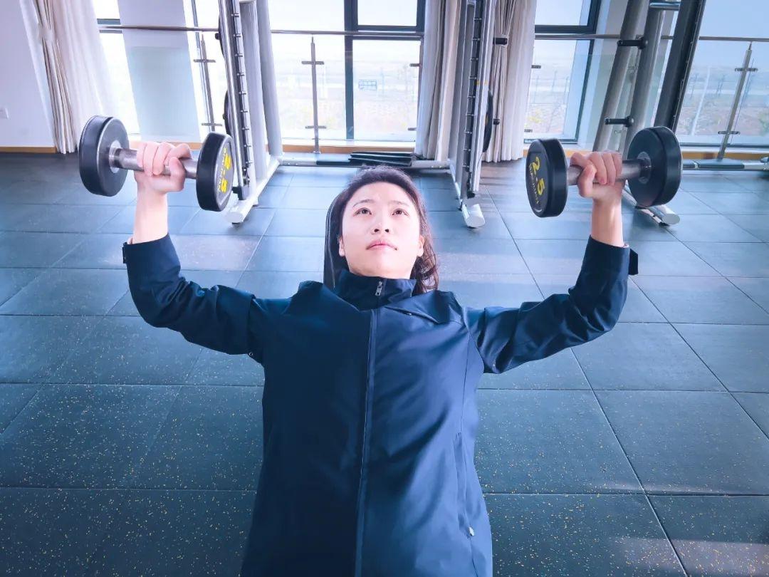 航空安全员（民航女安全员是如何练成的？）