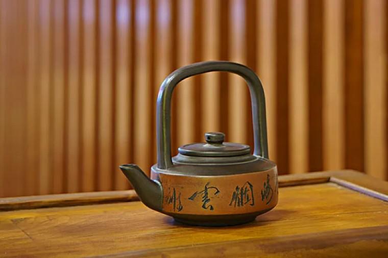 全手工壶和半手工壶区别（半手工与全手工壶图解对比区别）
