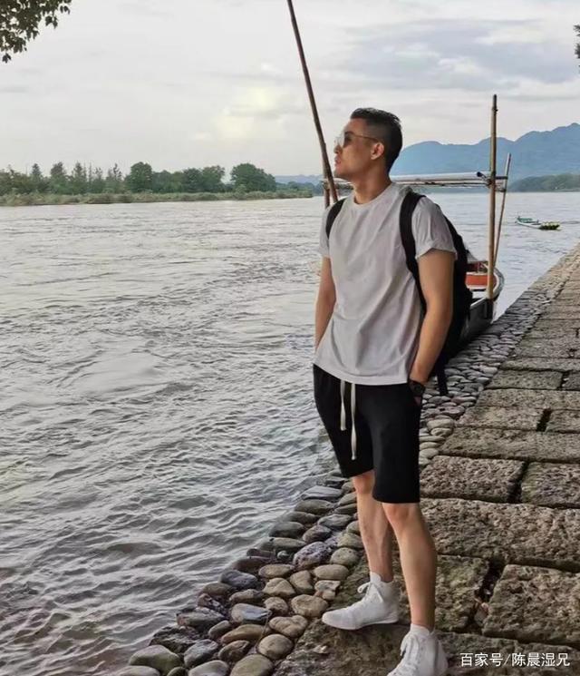 男人三十岁没出息就废了（三十多岁还一事无成的男人）