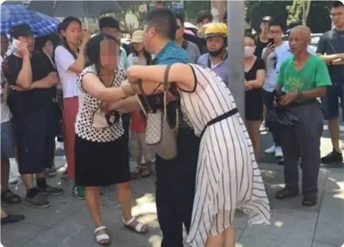 有小三的号码如何整她（知道小三的手机号怎么报复她）