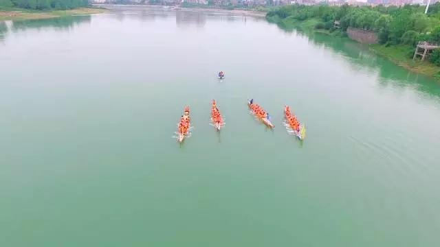 端午节为什么要赛龙舟（端午节赛龙舟的由来）