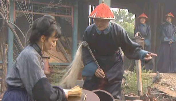 容妃真的刷了27年马桶吗（康熙大帝容妃为什么刷马桶）