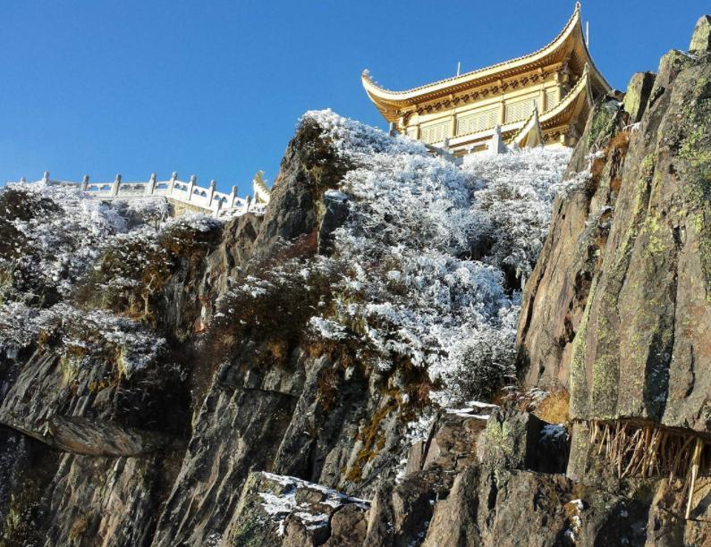 普贤菩萨道场在哪里（普贤菩萨道场在哪个寺归哪个省）