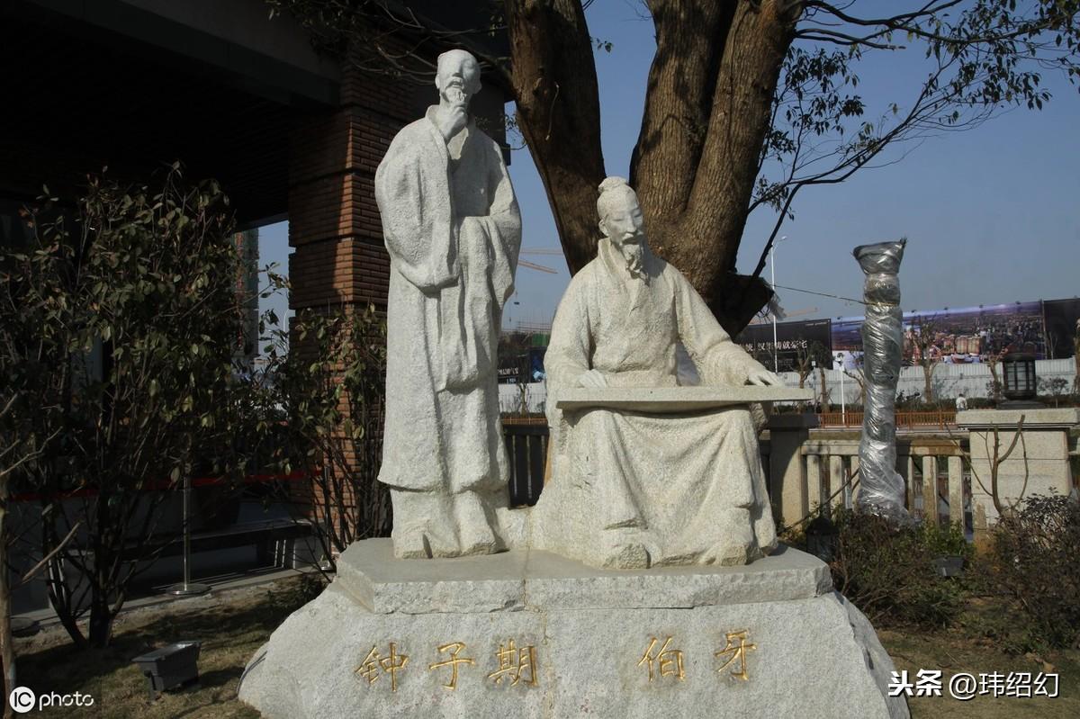 古琴为什么没几个人弹（五弦古琴现在没人会弹了是什么原因）