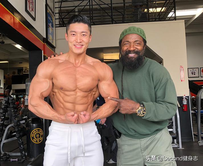 健美和健体的区别（现代健美和古典健美的区别）