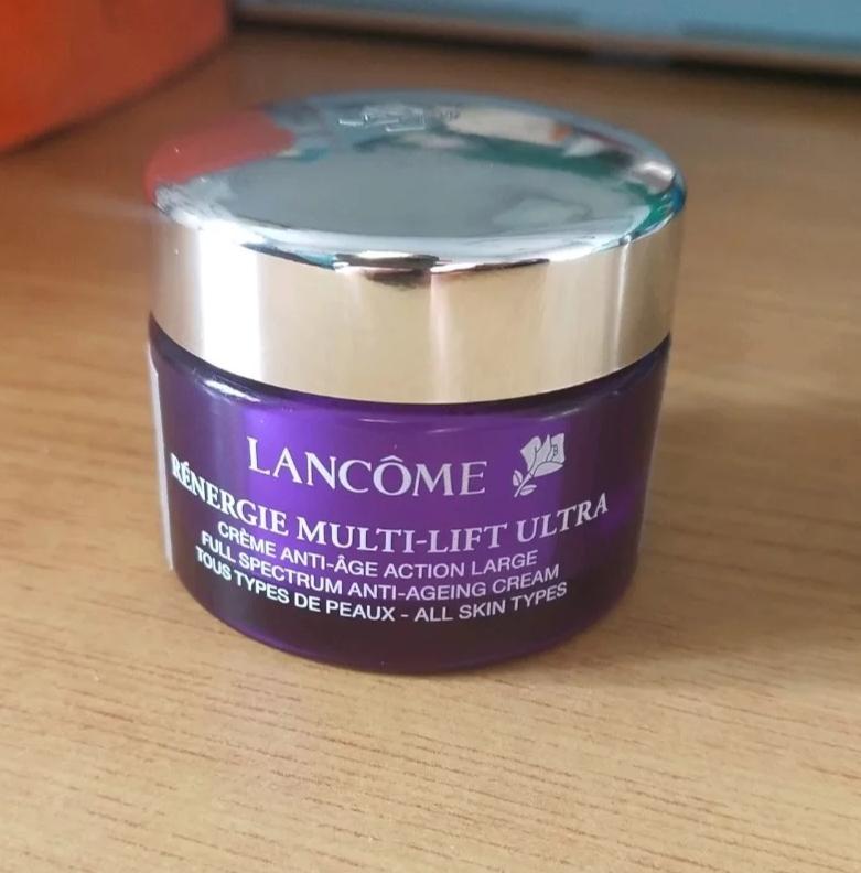 面霜哪个牌子的效果好（什么牌子的面霜好用又便宜）