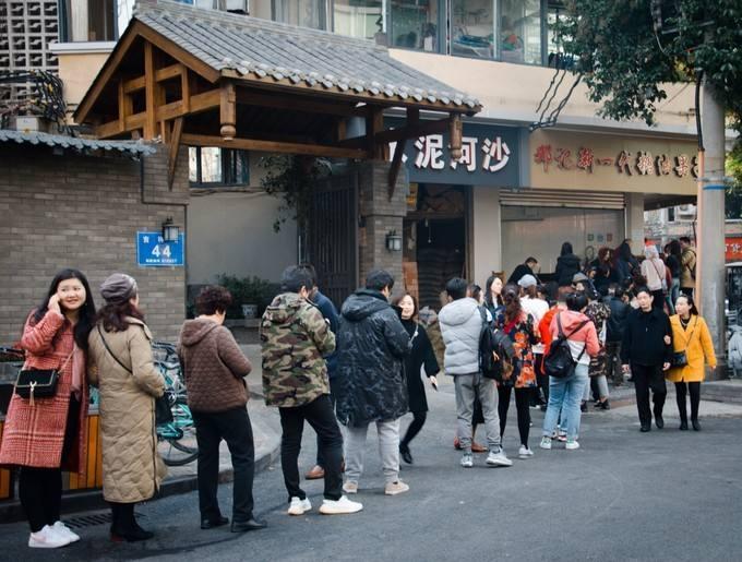 成都小吃街哪里最正宗（成都美食街哪里最出名）