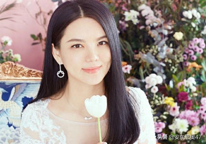 谢娜为什么怕李湘（谢娜和李湘谁主持的好）