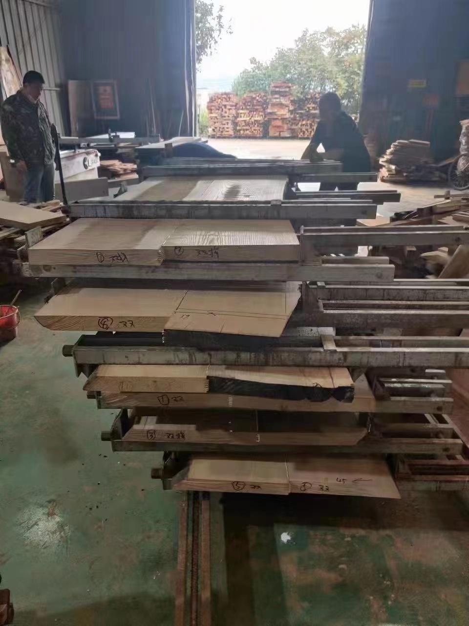 白蜡木家具的优缺点（白蜡木属于什么档次的实木）