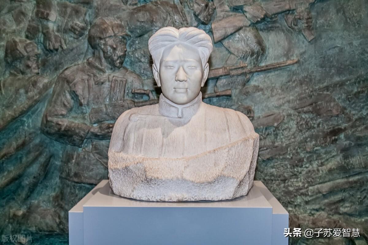 烈士遗孀可以改嫁吗（烈士家属改嫁后是否还是烈士）