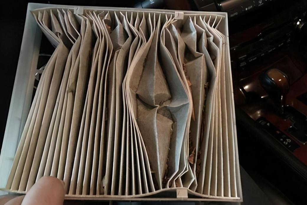 空调风速不稳忽大忽小咋回事（汽车空调故障检修）