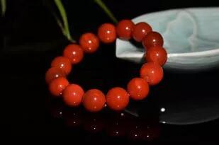 南红玛瑙价格多少（南红玛瑙价格因素有哪些）