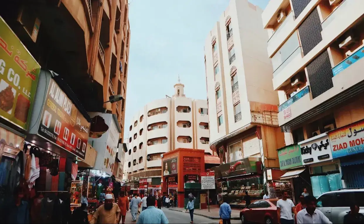 去迪拜需要多少钱（去迪拜旅游一周需要多少钱）