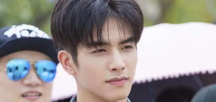 宋威龙学历太低了吧（宋威龙真实学历是什么）