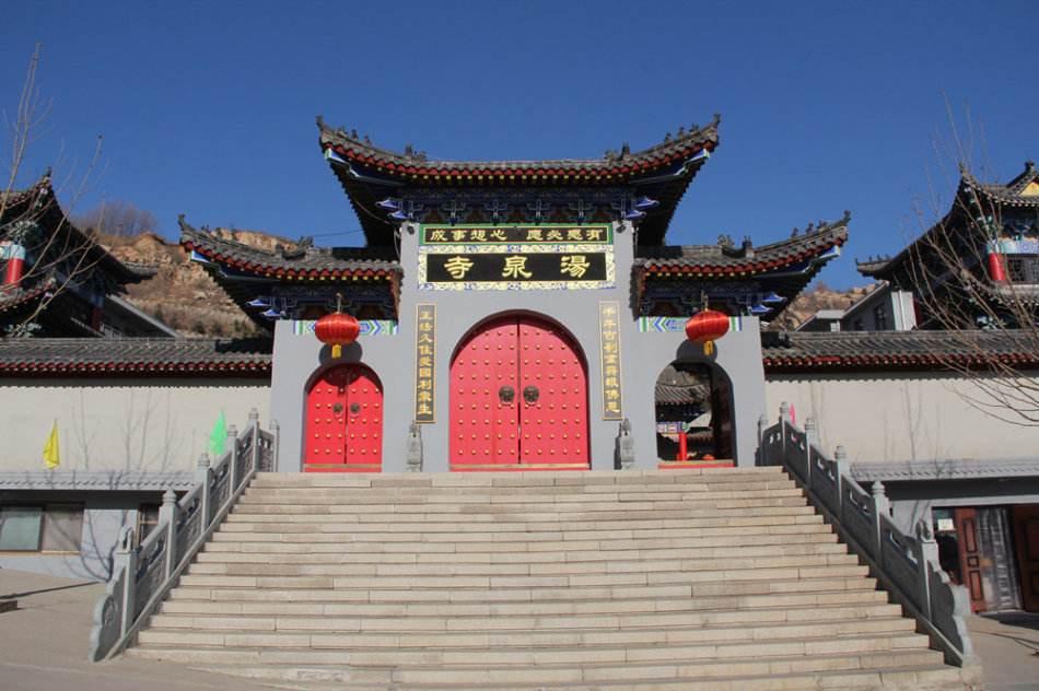 世界上最大的人是谁呢（世界上在世最大的人）