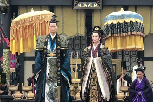 华阳为什么死在吕不韦的床上（吕不韦与华阳华明有什么关系）