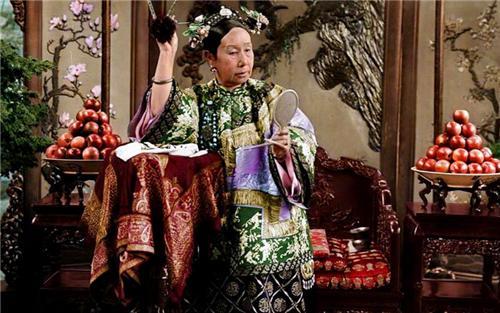 慈禧年轻时的照片（历史上最真实的慈禧照片）
