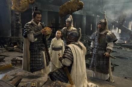 传国玉玺上面的八个字是什么（古代的传国玉玺历史）