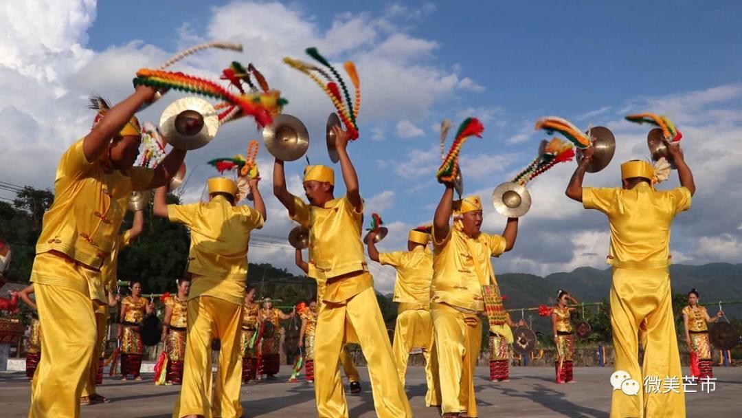 孔雀舞是什么民族的舞蹈（孔雀舞是少数民族什么的舞蹈）
