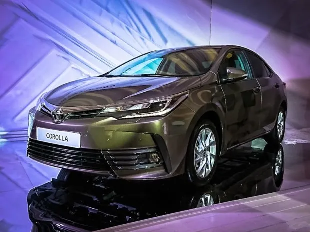 卡罗拉混动跑长途怎么样（卡罗拉插电混动质量怎么样）