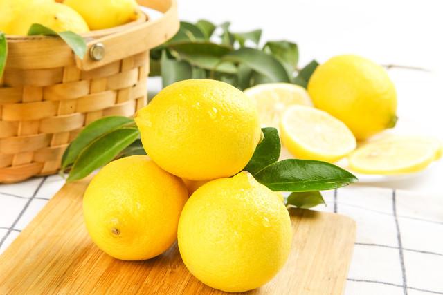 美白水果排行榜6强（有哪些美白的水果排行榜）