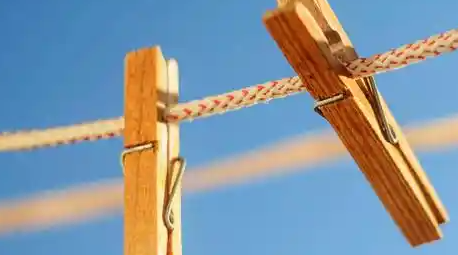 抒情诗歌--晾衣绳悬垂的未寄信